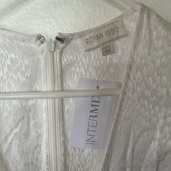 NWT Ronny kobo white wrap dress - Picture 3 of 3